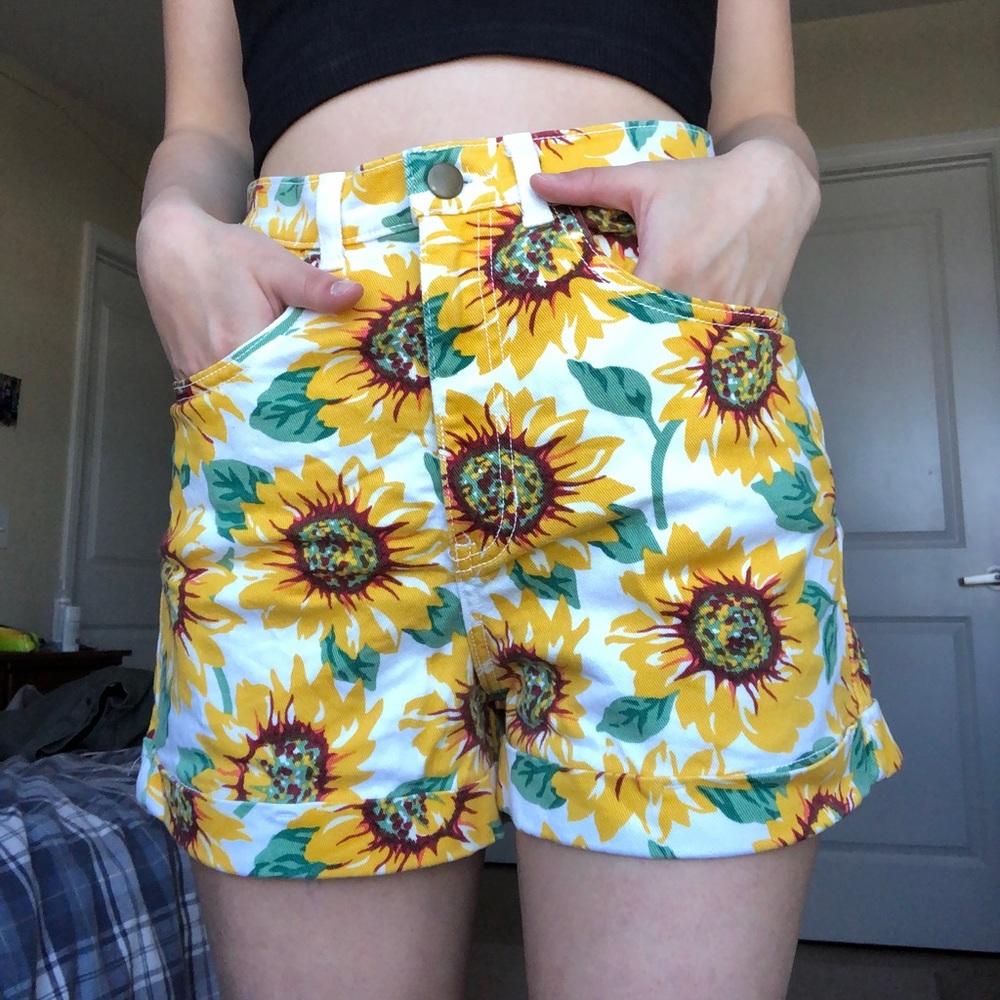 American Apparel High Rise White Sunflower Shorts